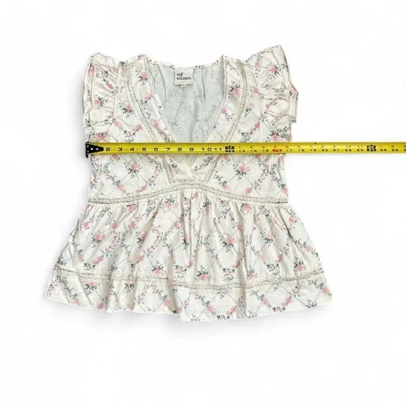 Self Esteem Floral V-Neck Blouse - Cream and Pink - Picture 3 of 6